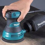 Lijadora-rotorbital-125mm-BO5030-Makita-2-6754
