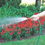 Manguera-para-jardin-flexible-y-reforzada-15m-color-verde-2-Acces-Tramontina-3-7133