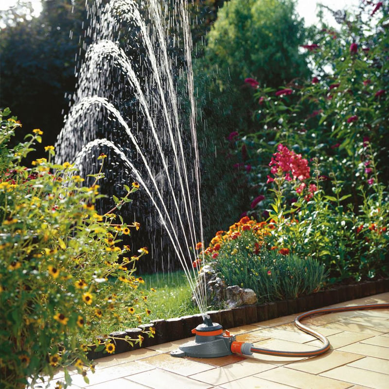 Aspersor-circular-tango-Gardena-2-12214