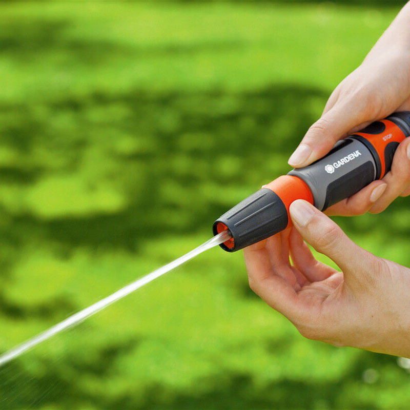 Pulverizador-de-limpieza-multichorro-Gardena-2-13179