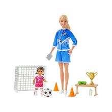 Barbie entrenamiento de futbol
