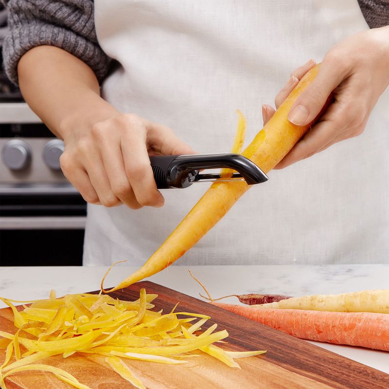 Guantes Limpiadores Peladores De Verduras Y Frutas Innovagoods con