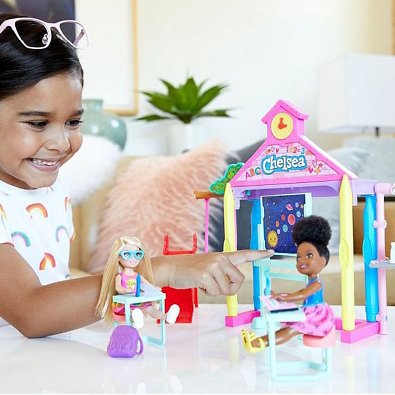 Barbie-chelsea-diversi-n-en-la-escuela-5-29384