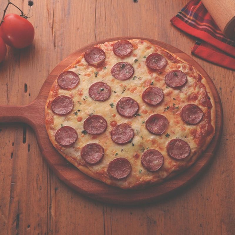 Tabla-para-pizza-con-mango-corto-33cm-3-31255