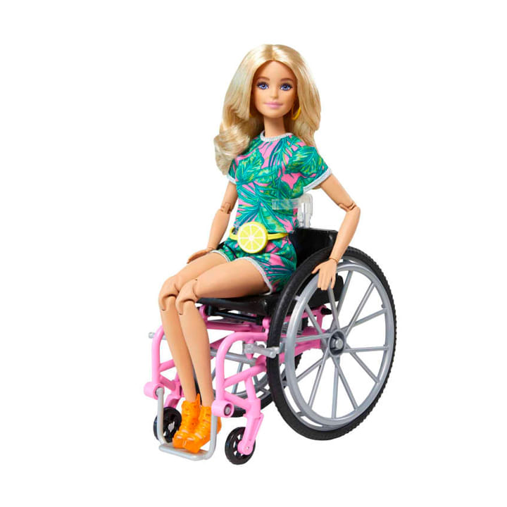 Barbie en silla de ruedas