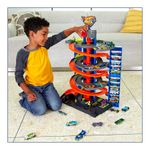 Hot-Wheels-City-Mega-Garage-2-36326