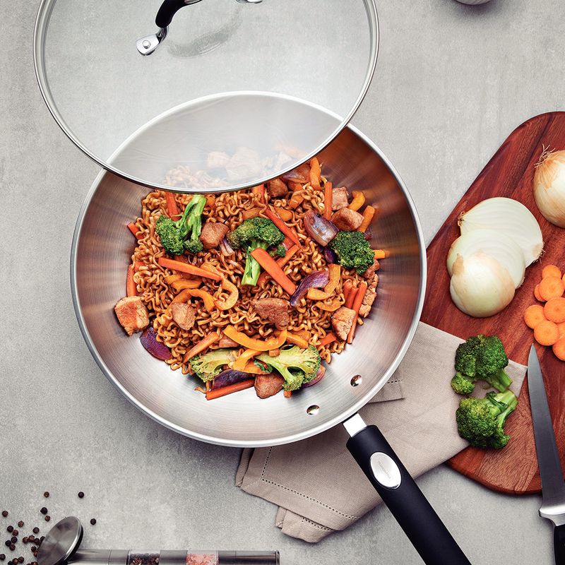 Sart-n-Inox-Wok-Solar-28cm-con-tapa-vidrio-2-37589