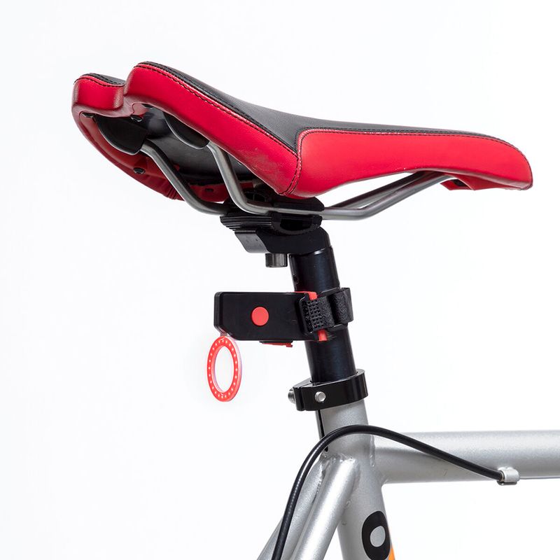 Luz-LED-trasera-para-bicicleta-1-38359