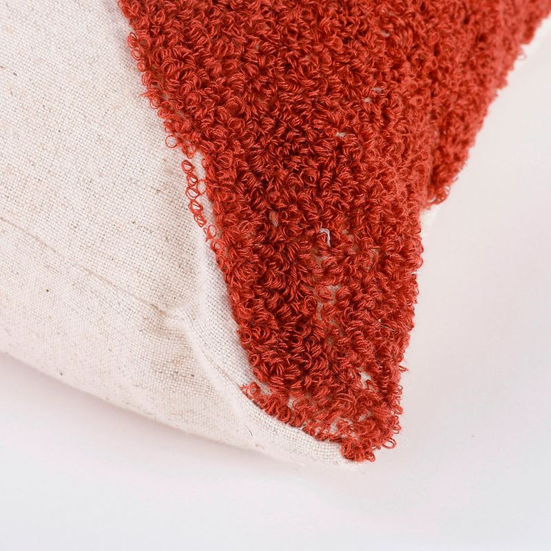 Cojin-baxter-45x45cm-blanco-con-cafe-2-40966
