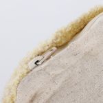 Cojin-baxter-45x45cm-blanco-con-cafe-4-40966