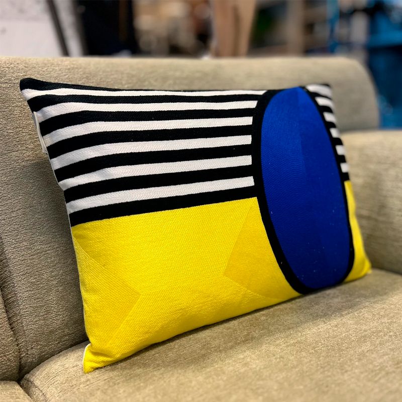 Cojin-formas-abstractas-amarillo-azul-40x60-cm-2-41450