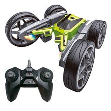 Auto a control remoto de acrobacias Verde