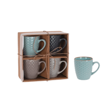 Set de 4 tazas con borde dorado 300cc