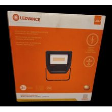 Proyector floodlight 30w/830(g9)