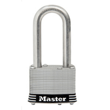 Candado de Acero Laminado de 1-3/4 in (44 mm) de Ancho con Cilindro de Pitones y Arco de 2 in (51 mm) - Pack de 3 - Master Lock