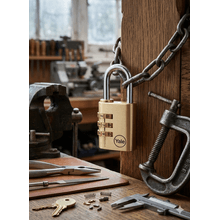 Candado con clave - 8409 - 150/22 - vis-11771 - 22 mm - latonado - yale